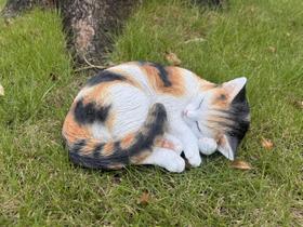 Figurine Hi-Line Gift Ltd. Sleeping Calico Cat Outdoor