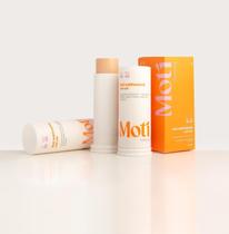 Filtro Solar Stick Multifuncional Com Base FPS 80 Com Vitamina C E Ácido Hialurônico