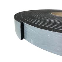 Fita Adesiva Preta Espuma de Vedação Fresta 05x30mm 10mt
