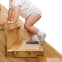 Fita antiderrapante transparente Butizone Stair Treads, pacote com 15 x 61 cm Fita antiderrapante transparente Butizone Stair Treads, pacote com 15 x 61 cm