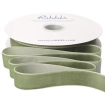 Fita decorativa Ribbli Sage Green Velvet 2,5 cm, bobina de 23 mm Fita decorativa Ribbli Sage Green Velvet 2,5 cm, bobina de 23 mm