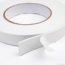 Fita Dupla Face de Espuma Fácil Aplicação Sem Furos 3,80m