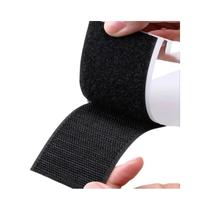 Fita Magnética Reutilizável 5m - Preta e Branca - Gancho e Laço Autoadesivos de Nylon Fita Magnética Reutilizável 5m - Preta e Branca - Gancho e Laço Autoadesivos de Nylon