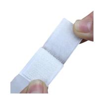 Fita Magnética Reutilizável 5m - Preta e Branca - Gancho e Laço Autoadesivos de Nylon Fita Magnética Reutilizável 5m - Preta e Branca - Gancho e Laço Autoadesivos de Nylon