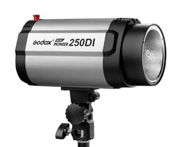 Flash Tocha De Estúdio Mini Pioneer Godox 250di - 250w 110v Flash Tocha De Estúdio Mini Pioneer Godox 250di - 250w 110v