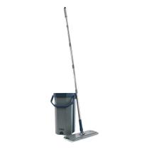 Flat Mop com Balde 10 Litros Cinza com Espremedor e Refil de Microfibra Nobre para Limpeza de Pisos Residencial e Profissional Flat Mop com Balde 10 Litros Cinza com Espremedor e Refil de Microfibra Nobre para Limpeza de Pisos Residencial e Profissional