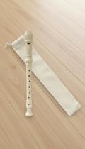 Flauta Doce Soprano Germânica em ABS Bege com Estojo Flauta Doce Soprano Germânica em ABS Bege com Estojo