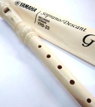 Flauta Doce YAMAHA Germânica YRS-23 c/ Capa