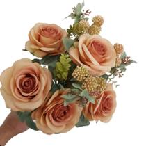 Flor artificial buquê rosas 9 ramos com complementos