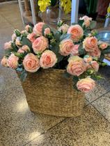 Flor artificial cor rosa