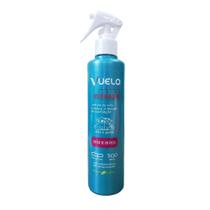 Fluido Desembaraçador Cheiro de Infancia Vuelo Dolce Pet Cães e Gatos - 300 ml Fluido Desembaraçador Cheiro de Infancia Vuelo Dolce Pet Cães e Gatos - 300 ml