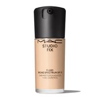 Fluido Foundation MAC Studio Fix Fluid SPF 15 24HR Matte NC16 Fluido Foundation MAC Studio Fix Fluid SPF 15 24HR Matte NC16