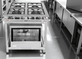 Fogão Industrial 4 Bocas 30x30 em Aço Inox com Forno Leona Fogão Industrial 4 Bocas 30x30 em Aço Inox com Forno Leona