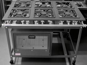 Fogão Industrial 6 Bocas 30x30 P5 com Forno Leona