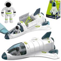 Foguete missao espacial com boneco astronauta + som e luz a pilha na caixa - DM BRASIL