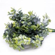 Folhagem Buxo Verde Orvalho Com Powder Plástico 13x33 Cm - D'rossi Folhagem Buxo Verde Orvalho Com Powder Plástico 13x33 Cm - D'rossi