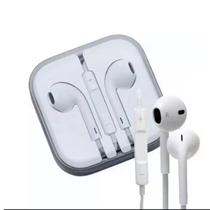 Fone de Ouvido com Fio e Microfone Branco Conector Entrada P3 para Celular Possui Controle Inteligente e Multifuncional Ótimo Som Isolamento Térmico