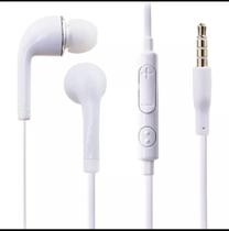 Fone de Ouvido com Microfone e Entrada P2