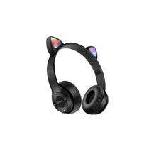 Fone de ouvido sem fio P47M Cat Ear Black com RGB para crianças