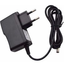 Fonte 5V 2A Bivolt para TV Box Roteador Câmera LED Plug P4 5,5x2,1mm Fonte 5V 2A Bivolt para TV Box Roteador Câmera LED Plug P4 5,5x2,1mm