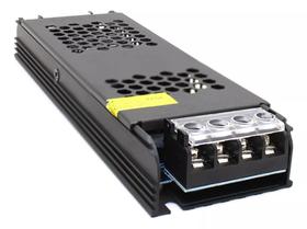 Fonte Chaveada Slim Capa Preta 12v 15A