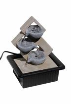 Fonte De Água Resina Com Luz De Led Quedas Bivolt Triangulo