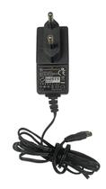 Fonte de alimentação chaveada 9V/0,85A padrão BR (Plug P4) Fonte de alimentação chaveada 9V/0,85A padrão BR (Plug P4)