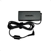 Fonte Notebook Samsung NP340XAA NP350XAA NP550XCJ NP550XDA Fonte Notebook Samsung NP340XAA NP350XAA NP550XCJ NP550XDA