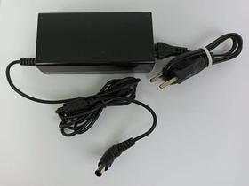 Fonte Para Soundbar Hw-k 360 19v 2,53a 48w