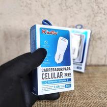 Fonte Veicular Celular Com Duas Entradas USB Branco 2.4A Kingo C201