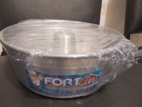 Forma de bolo polida 16