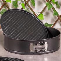Forma de Bolo Redonda Antiaderente Fundo Removível 24cm