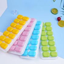 Forma de gelo de silicone com tampa molde para congelar papinha de bebê cubos de gelo Forma de gelo de silicone com tampa molde para congelar papinha de bebê cubos de gelo