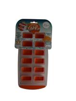Forma de Gelo Funda Rigída 12 cubos Cor: Laranja Forma de Gelo Funda Rigída 12 cubos Cor: Laranja