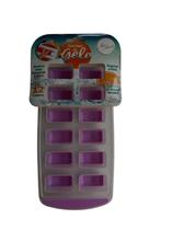 Forma de Gelo Funda Rigída 12 cubos Cor: Roxa