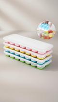 Forma de Gelo Silicone 14 Cubos Com Tampa Retangular Forma de Gelo Silicone 14 Cubos Com Tampa Retangular