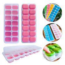 Forma de Gelo Silicone com Fundo Flexível e Tampa 14 Cubos Forma de Gelo Silicone com Fundo Flexível e Tampa 14 Cubos