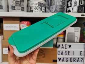 Forma de Gelo Tupperware 14 Cubos Branco e Verde Forma de Gelo Tupperware 14 Cubos Branco e Verde