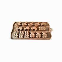 Forma De Silicone Formato Brinquedos Doces 14 Cavidades