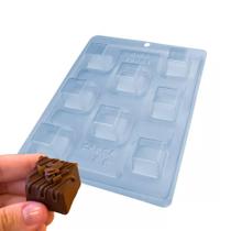 Forma especial trad. bombom quadrado c/ 3 partes bwb