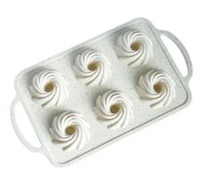 Forma para Cupcake Mimo SN23299 Silicone Branco com Alça Forma para Cupcake Mimo SN23299 Silicone Branco com Alça