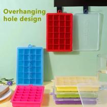 Forma Para Gelo 24 cavidades com tampa silicone Forma Para Gelo 24 cavidades com tampa silicone