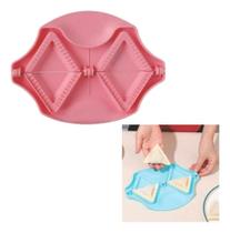Forma para Pastel Risoles Salgado Triangular Ke Home Cor Sortida