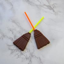 Forma Simples Trad. - Pirulito Vassoura - Cod. 10369 - 1 unidade - BWB Forma Simples Trad. - Pirulito Vassoura - Cod. 10369 - 1 unidade - BWB