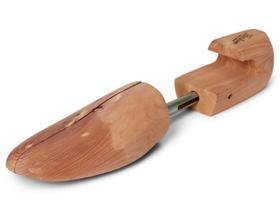 Formadores de Sapatos de Cedro Completo Florsheim Tan Tamanho Pequeno para Homem 8 Formadores de Sapatos de Cedro Completo Florsheim Tan Tamanho Pequeno para Homem 8