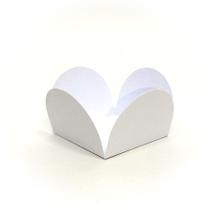 Forminhas para Doces 4 Pétalas Branco - 50 unidades - FunFestas - Rizzo