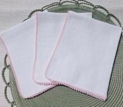 Fralda De Boca De Malha Branca Dupla 5 Uni Crochê Colorido