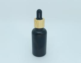 Frasco de Vidro Preto Fosco 30 ml com dosador conta gotas.