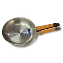 Frigideira Aço Inox Brava Cabo Com Efeito Amadeirado Baquelite Tramontina Frigideira Aço Inox Brava Cabo Com Efeito Amadeirado Baquelite Tramontina
