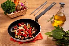 Frigideira Chef Antiaderente 4mm Grossa 32 x 5 cm de Alumínio PA7000-32 - Hercules